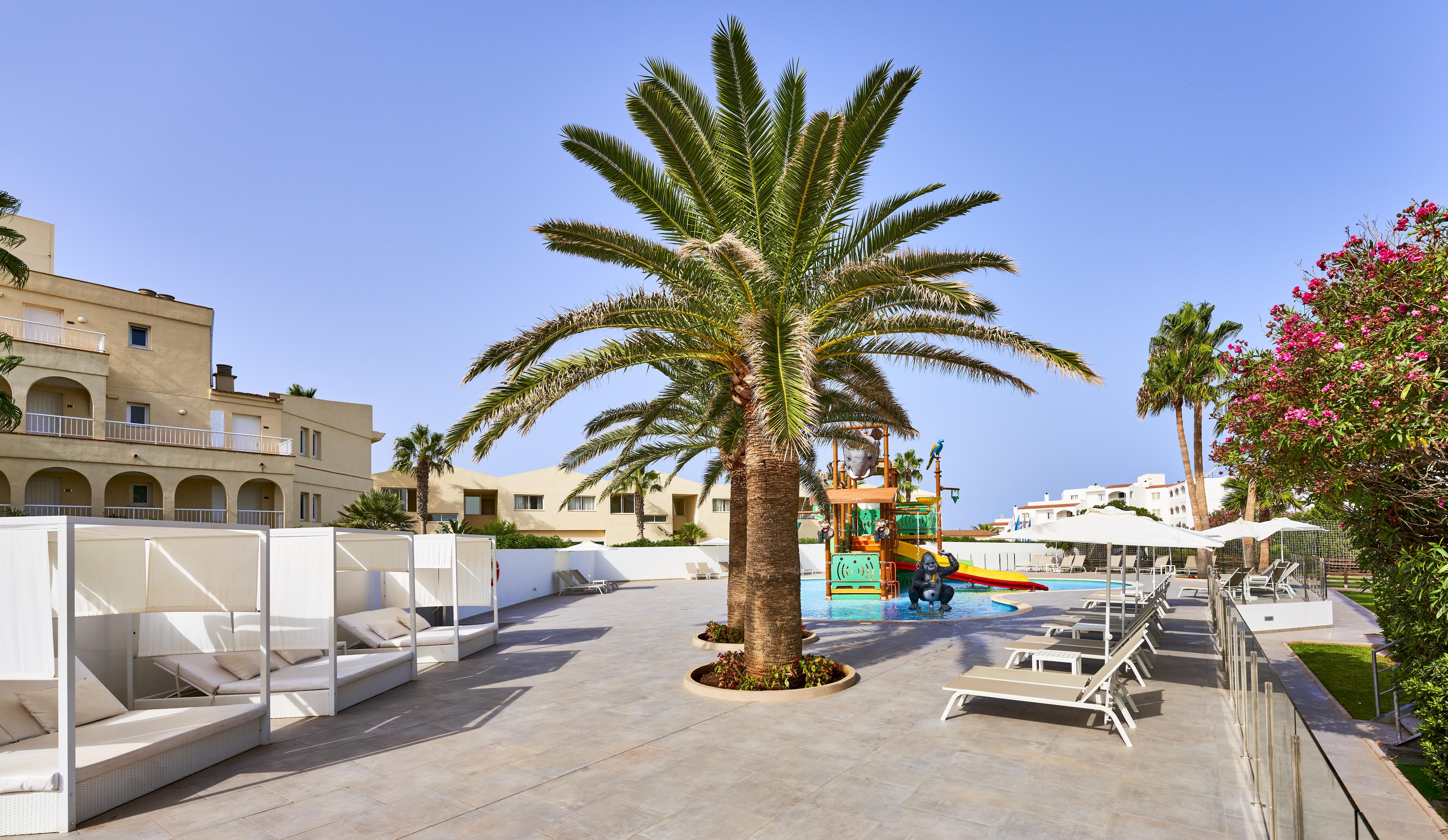 Smartline Cala N Bosch Hotel Cala' en Bosch Bagian luar foto